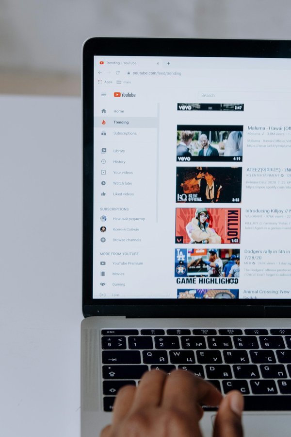 Astuces infaillibles pour un YouTube premium moins cher !
